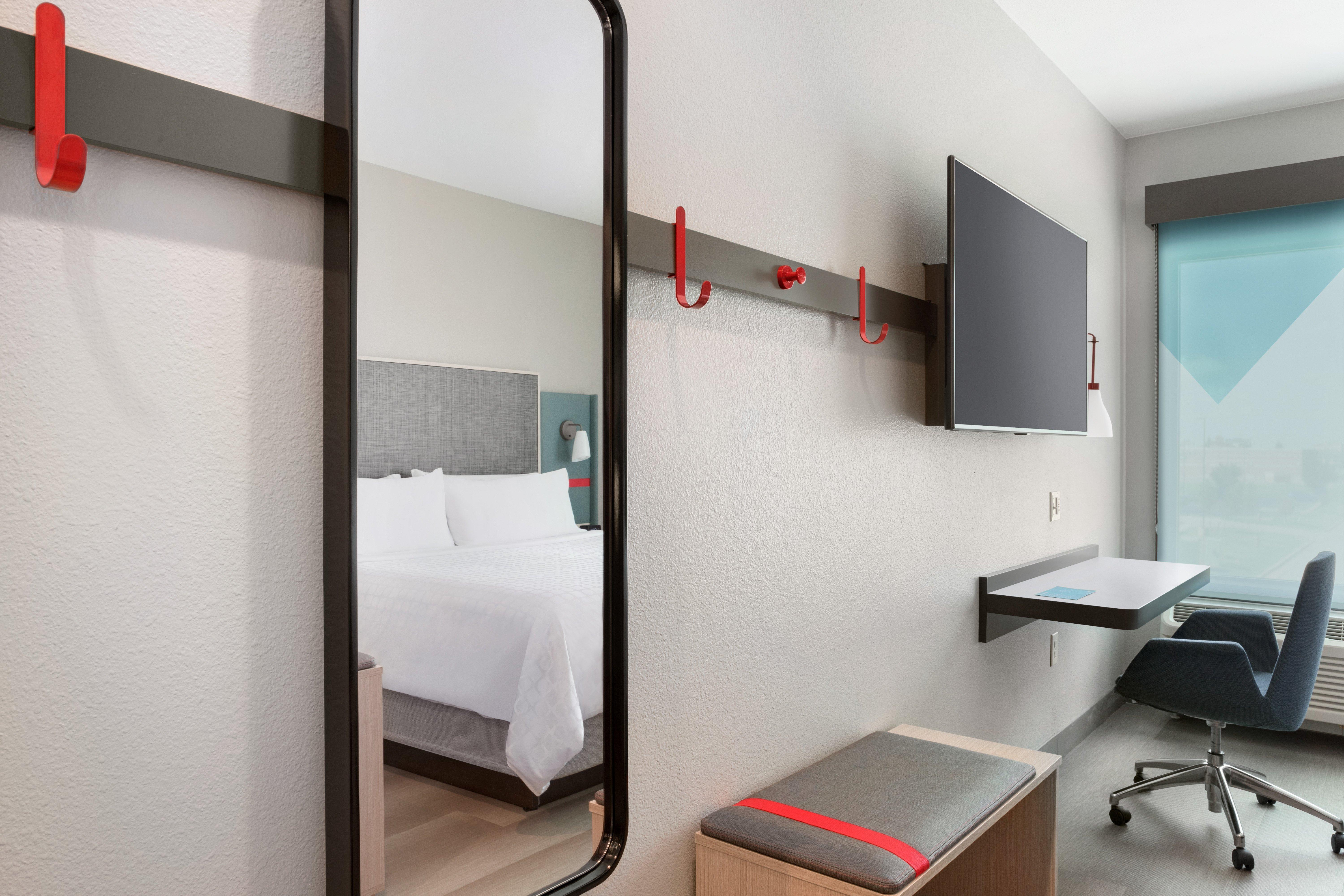 Avid - - Viera By Ihg 2*
